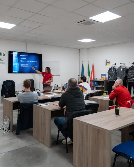 Aula dell'Accademia Subacquea ATIS di Dossobuono durante un corso